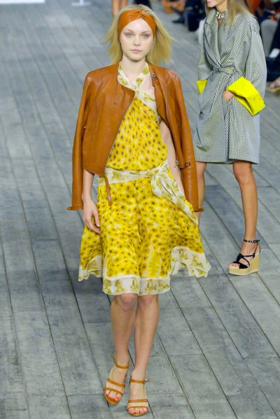 Look 38